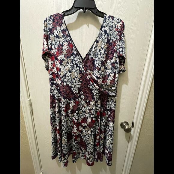Kaileigh Dresses & Skirts - Kaileigh Floral faux wrap Dress NWOT